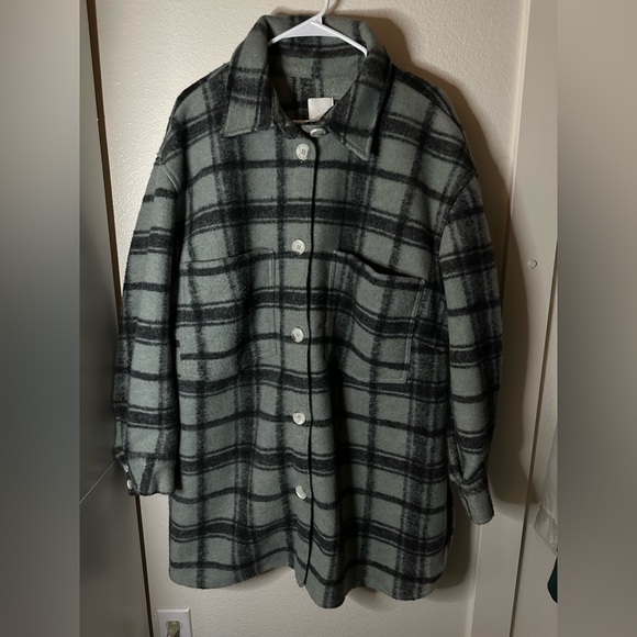H&M - Felted Shirt Jacket - Picture 1 of 5
